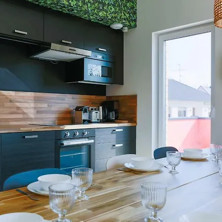 La Maison Devant La Prairie - 5 Gites Pour 4 A 40 Personnes