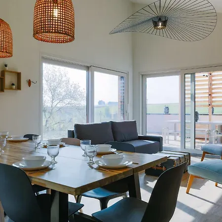 La Maison Devant La Prairie - 5 Gites Pour 4 A 40 Personnes Holiday home *
