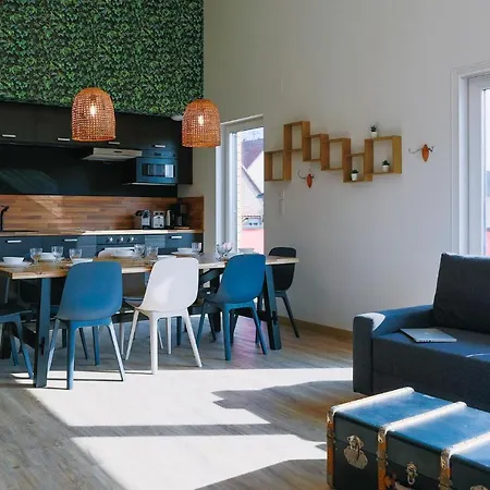 La Maison Devant La Prairie - 5 Gites Pour 4 A 40 Personnes *